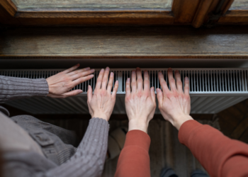 Jennifer (31) “Ik durf de verwarming niet hoger dan 16 graden te zetten.. ik ben bang voor de rekening”