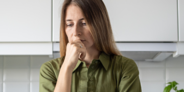 Lisa (38): “Mijn zoon wil niet naar school omdat hij de genderneutrale toilet te ongemakkelijk vindt”