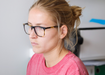 Loes (34): “Mijn vriend wordt steeds boos omdat ik geen vlees meer wil eten, maar ik denk wel gewoon om het klimaat”