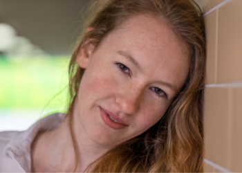 Nicky (29): “Mijn erfenis van 30.000 euro is binnen een jaar op, en nu weet ik niet meer wat ik moet doen”