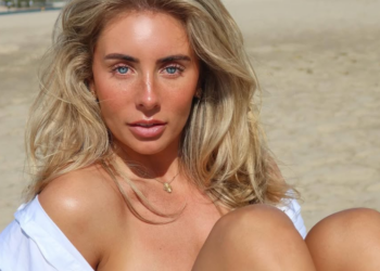 Wereldrecord: Bonnie Blue vertelt dat ze binnen 12 uur met 1.057 mannen het bed heeft gedeeld