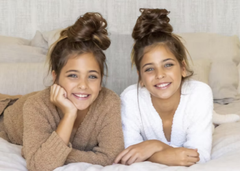 13 jaar geleden werden ze uitgeroepen tot de mooiste tweeling ter wereld