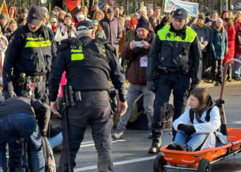 Dilan Yeşilgöz klaar met Extinction Rebellion: “Dit zijn relschoppers die ontzettend veel ellende veroorzaken”