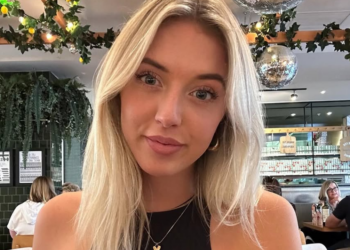 FOTO: Noa Maureen verrast volgers met gewaagde lingeriefoto samen met 3 vriendinnen