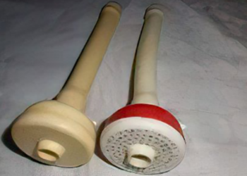 Herken jij deze twee nostalgische voorwerpen nog? Mijn oma had ze altijd in huis!