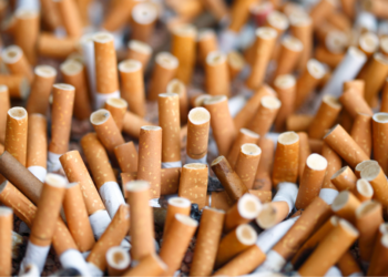 Onderzoek: Steeds meer Nederlanders stappen over op buitenlandse tabak