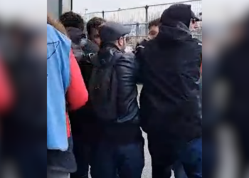 Protest loopt uit de hand: Extinction Rebellion blokkeert toegang tot studentenbeurs