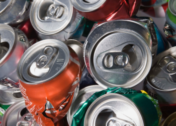 Waar dient het kleine lipje op een frisdrankblikje écht voor?