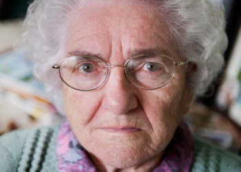 Agnes (73): “Ik verlang terug naar vroeger, toen was werkelijk waar alles beter”