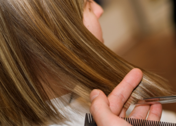 Bowl Cut: Dit supergedurfde kapsel is de trend van 2025!