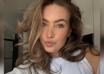 Internet ontploft! Joy Bosz maakt indruk met deze verleidelijke lingeriefoto’s!