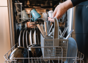 Leg eens een citroen in je vaatwasser en laat je verbazen over het resultaat!