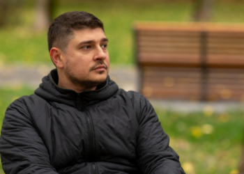 Mohammed (26) voelt zich niet thuis in Nederland: “Ze begrijpen ons niet”