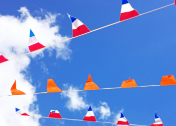 Koningsdag 2025: Zoveel betaal je voor een biertje dit jaar