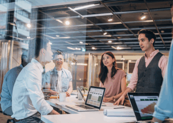 Nederlanders moeten straks nóg langer doorwerken – en dit is waarom