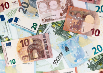 Nieuwe regels rond contant geld bewaren in huis: dit verandert er in binnenkort!