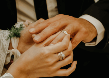 Wist jij dit? MAFS-kandidaten betalen dit bedrag uit eigen zak