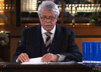 Einde verhaal voor Mr. Frank Visser: dit is waarom hij van de buis is gehaald!