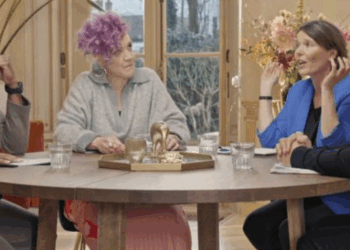 Kijkers gaan massaal los op de kandidaten van Uit De Schulden en ze zeggen allemaal hetzelfde