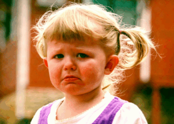 Marion (37): “Kan ik mijn driftige peuter meenemen in het vliegtuig?”