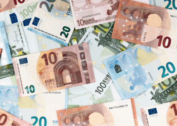 Nieuwe plannen liggen op tafel: “Uitkeringen gaan flink omlaag”