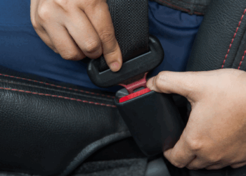 Binnenkort slimme camera’s ingezet tegen chauffeurs die geen gordel dragen? Dit ligt er op tafel