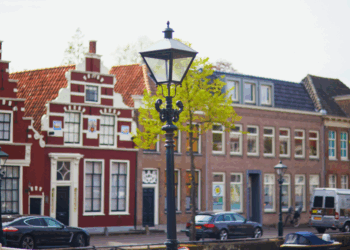 Goed nieuws voor huiseigenaren: ‘De woonlasten dalen, vooral voor mensen met een koophuis’