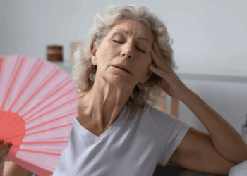 Met deze eenvoudige truc maak je je slaapkamer koel zonder een ventilator nodig te hebben (werkt écht)