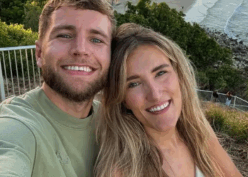 Prachtig eerbetoon van deze zangers aan Susan en Freek