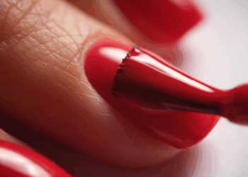 Waarschuwing! Dit is waarom je moet stoppen met nagels lakken