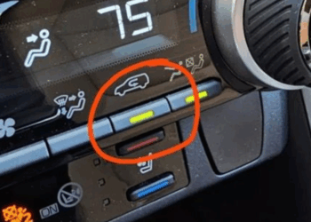 Bijna niemand weet waar dit knopje in de auto voor dient