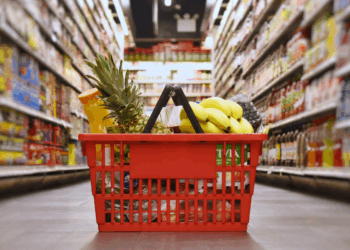 Dit is waarom jij steeds meer moet betalen voor je mandje boodschappen