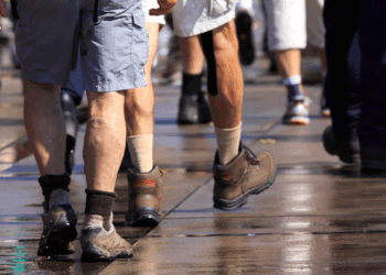 Nederlanders werken het langst van heel Europa: “Vergeleken met Zuid-Europa lijken we wel werkrobots”