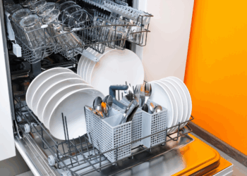 Stop hier direct mee: deze vaatwasserfout maakt iedereen