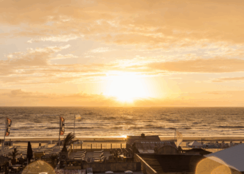 Woede over bizarre prijzen in Zandvoort: “Is gewoon niet te betalen”