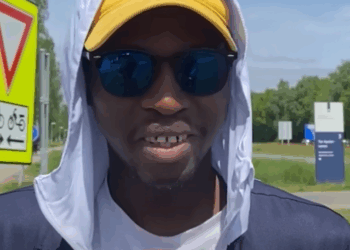 Vluchteling Ter Apel vertelt wat hij allemaal verwacht van Nederland: “In Europa valt veel te halen”