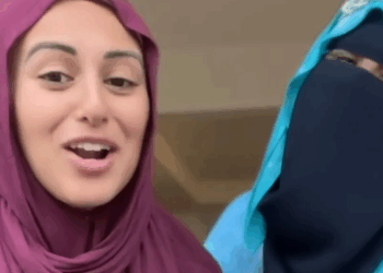 Farida en Samira hebben een duidelijke boodschap aan Nederland: “Jullie hebben het maar te respecteren!”