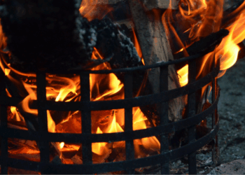 Houtkachel of vuurkorf in de tuin? Dit mag je dus níet meer doen