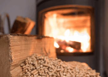 Longartsen luiden de noodklok: dit is waarom houtkachels zó schadelijk zijn