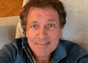 Robert ten Brink weer opa: de naam van zijn kleindochter verrast iedereen