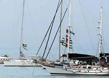 VIDEO: Gaza-vloot met Greta Thunberg claimt geraakt te zijn door drone