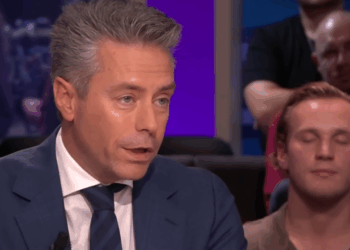 Kijkers in shock: SGP wil Schiphol dicht op zondag om wel een héle bijzondere reden