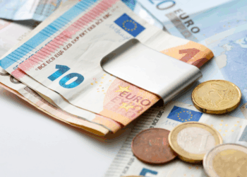 Let goed op: miljoenen Nederlanders kunnen geld terugkrijgen na fout van energiebedrijven