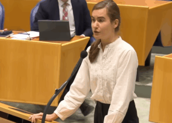 Lidewij de Vos opent aanval op Klaver tijdens debat