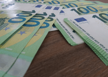 Onderzoek onthult: dit is wat asielopvang de belastingbetaler écht kost