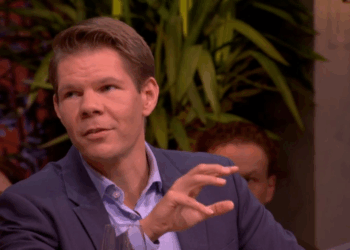 Viktor Vlam zwaar onder vuur na uitspraak over Gaza-protestanten