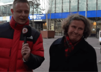 Camera’s leggen vreemd moment vast bij binnenkomst Faber: “Wat gebeurt hier?!”