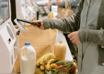 Klanten woest over wat er nu gebeurt bij de zelfscankassa’s