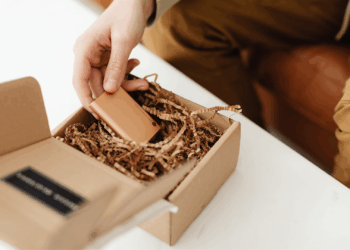 Jumbo-kerstpakket onder vuur na reactie van medewerker