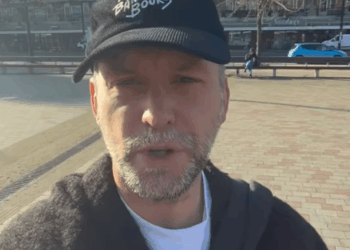 Kevin Hassing openhartig over zijn vertrek uit Expeditie Robinson